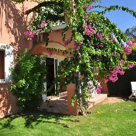 Casa Vista Al Jardin 12 Personas En Cambrils