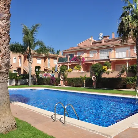 Casa Vista Al Jardin 12 Personas En Apartment
