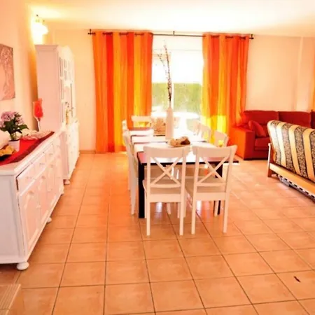 Casa Vista Al Jardin 12 Personas En Appartamento Cambrils